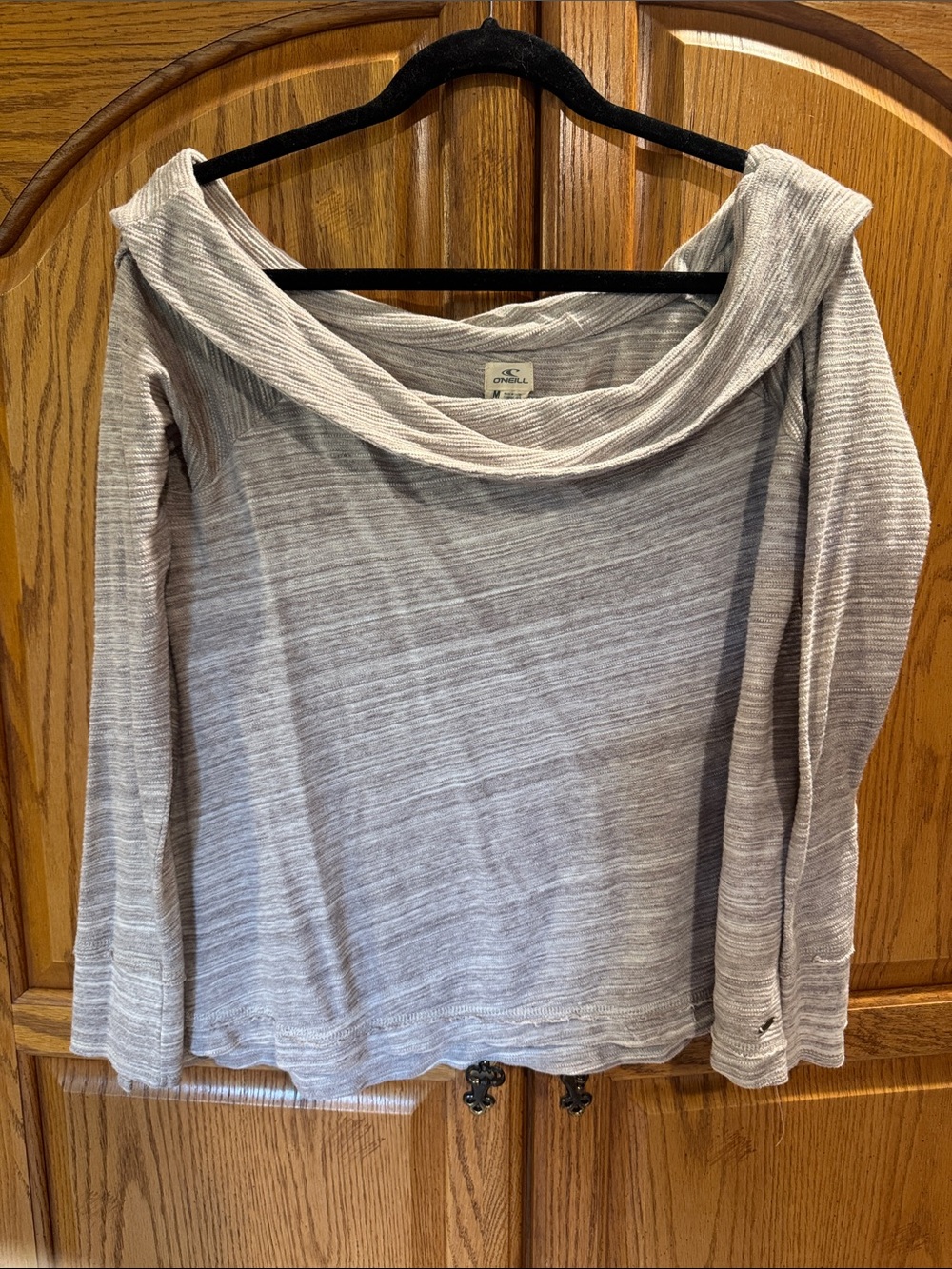 O'Neill Light Gray Off-Shoulder Long Sleeve Top